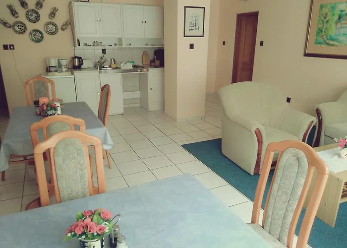 Klara Villa Heviz Apartment